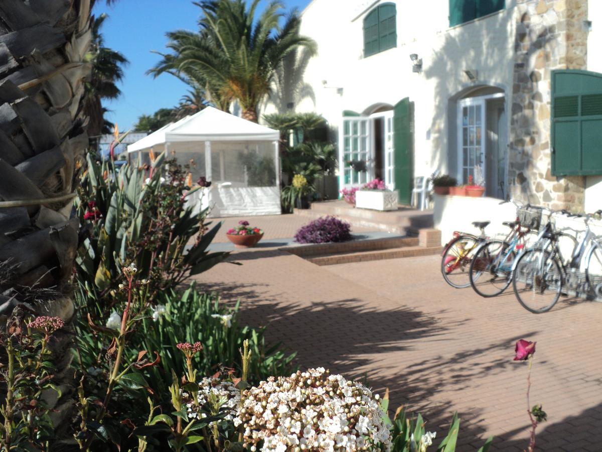 סנטו סטפנו אל מארה Albergo Ristorante Lucciola מראה חיצוני תמונה